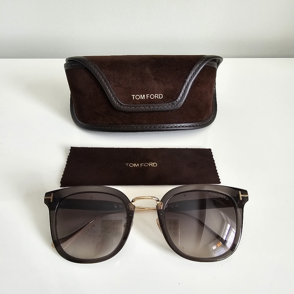 TOMFORD Sunglasses - Picture 3 of 7